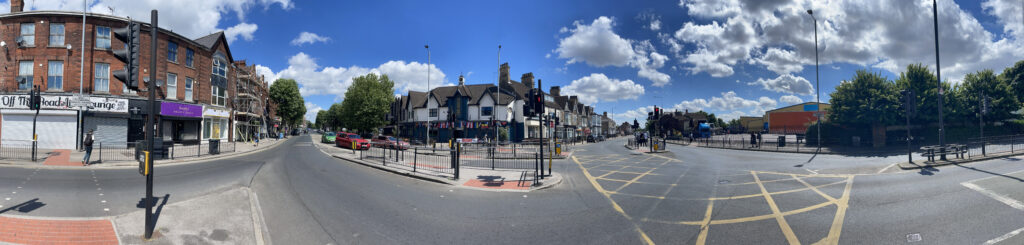 Hull : Where Princes Avenue meets Spring Bank Full size